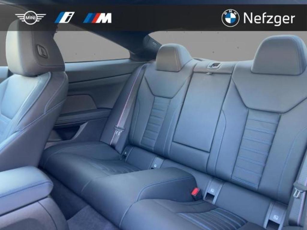 BMW M440