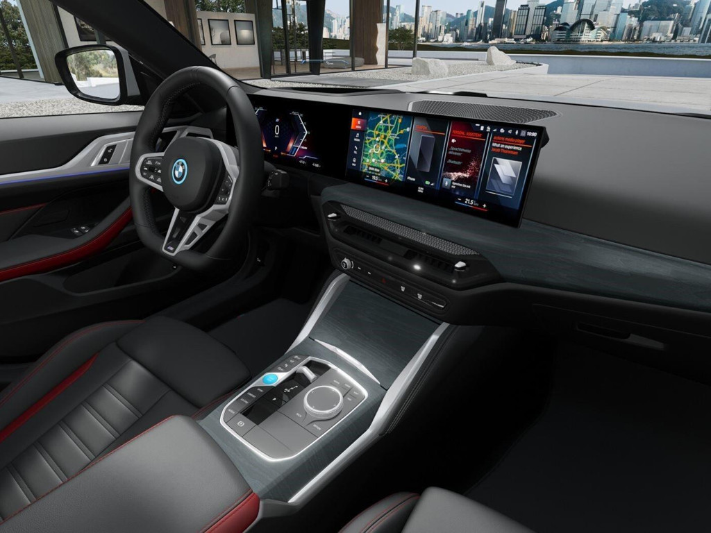 BMW i4