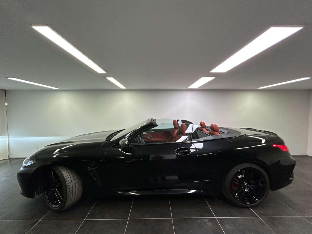 BMW M8