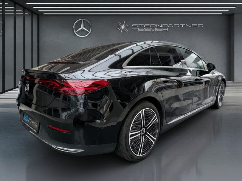 Mercedes-Benz EQE