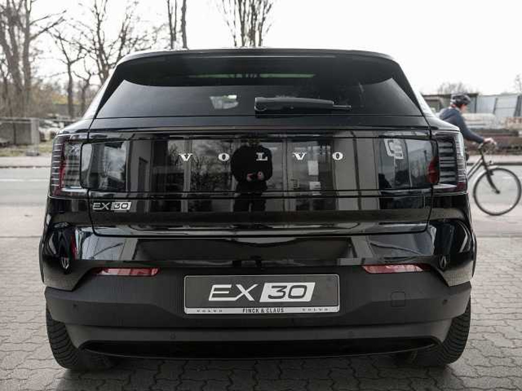 Volvo EX30