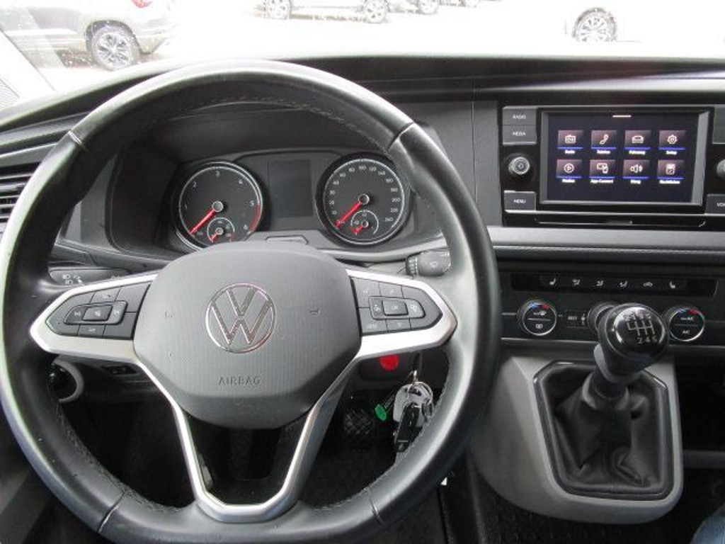 Volkswagen Caravelle