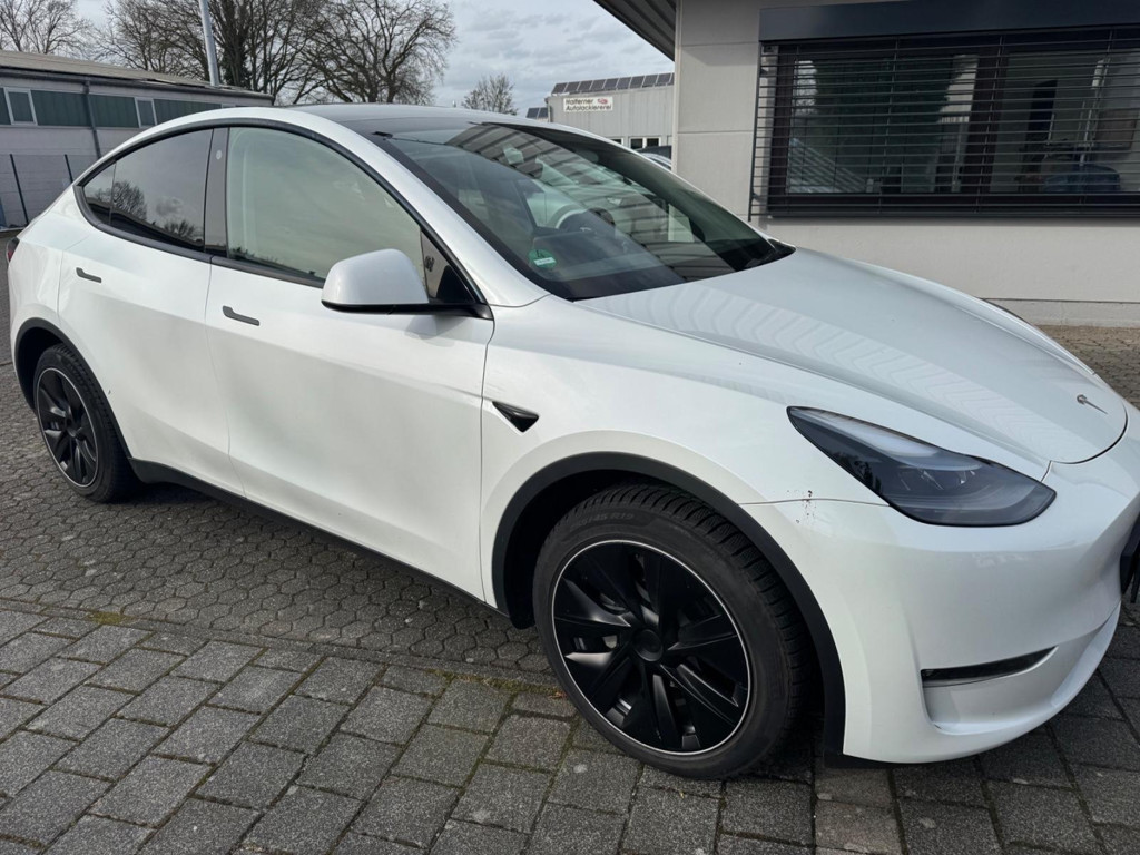 Tesla Model Y 2023 Elektrisch