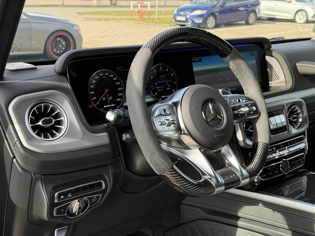 Mercedes-Benz G-Klasse