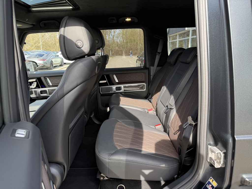 Mercedes-Benz G-Klasse