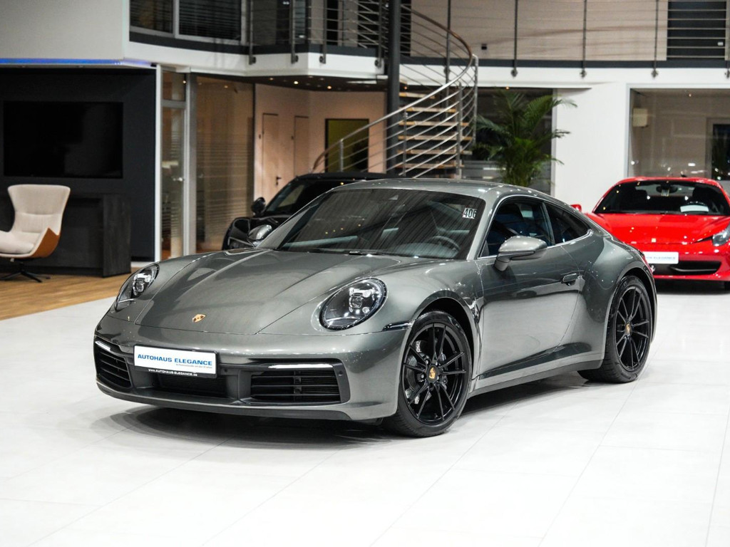 Porsche 992 2021 Benzine