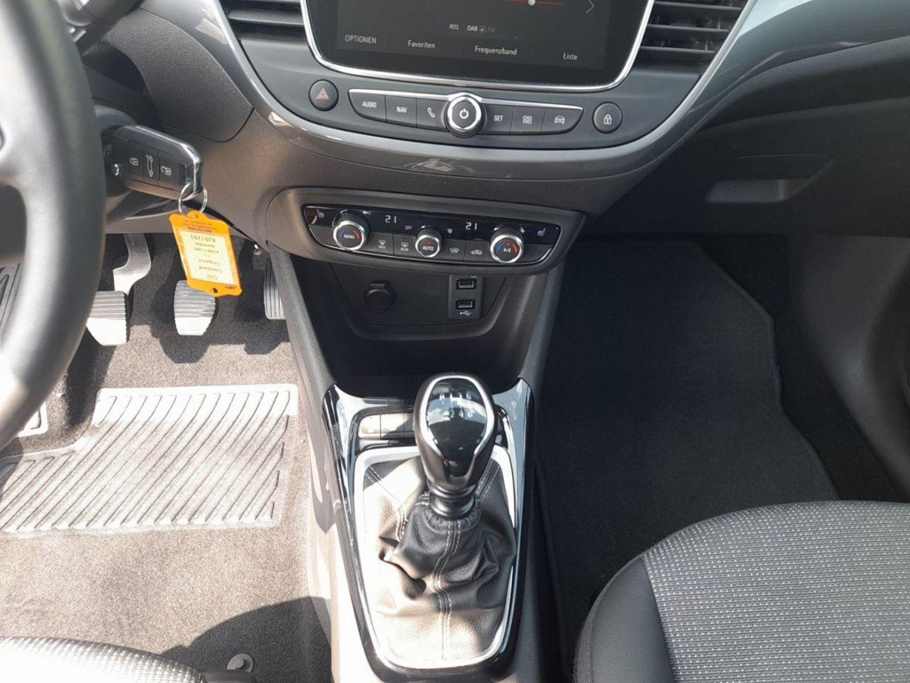 Opel Crossland X