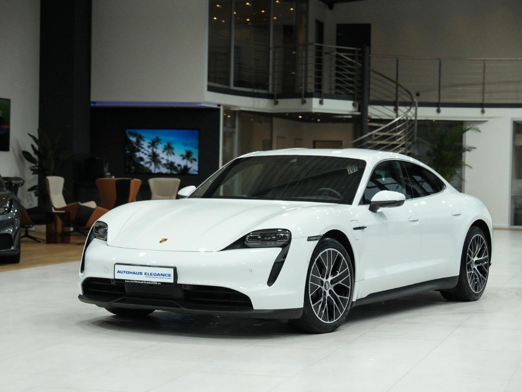 Porsche Taycan
