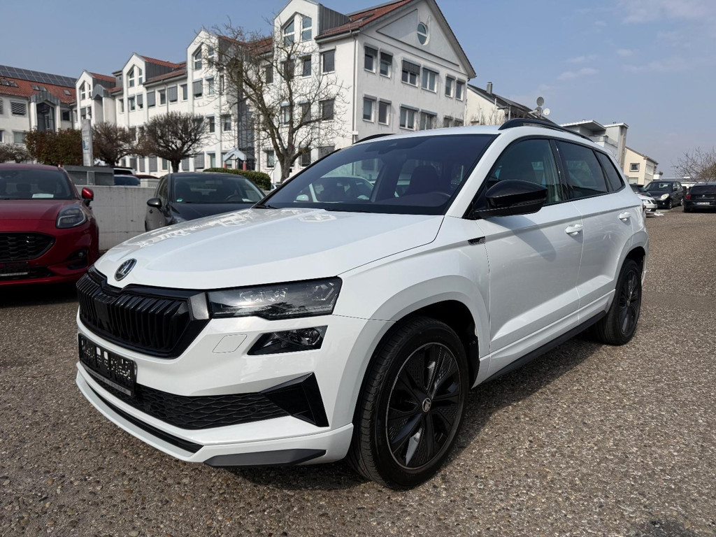 Skoda Karoq 2023 Benzine