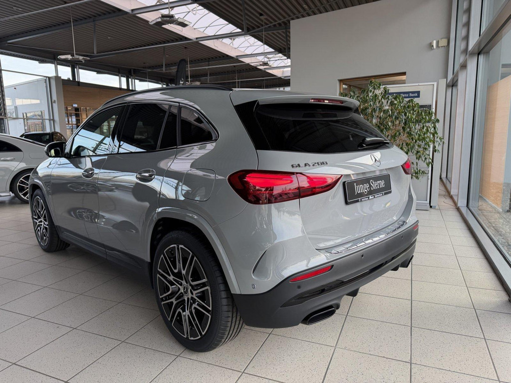 Mercedes-Benz GLA-Klasse