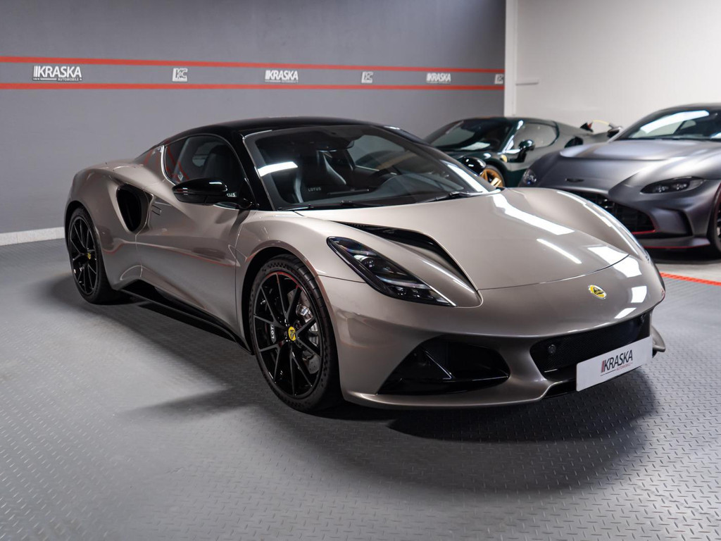 Lotus Emira