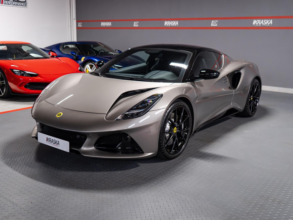 Lotus Emira