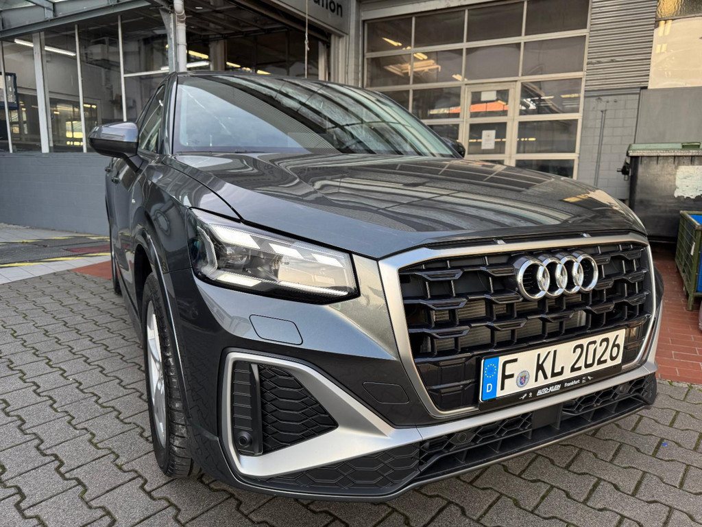 Audi Q2