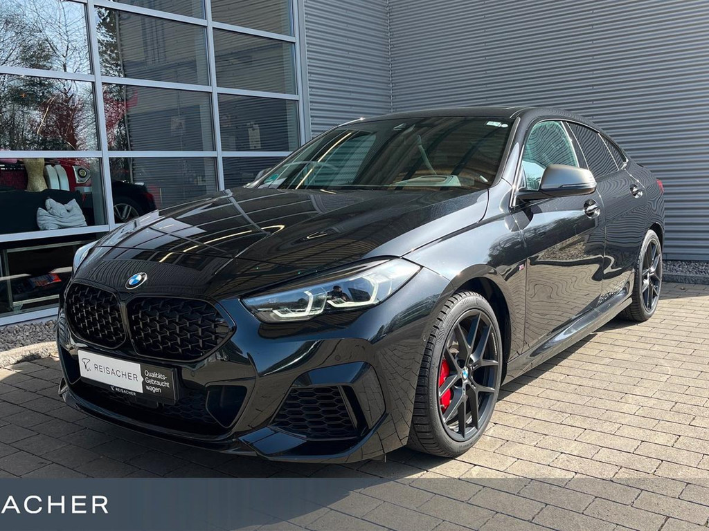 BMW M235
