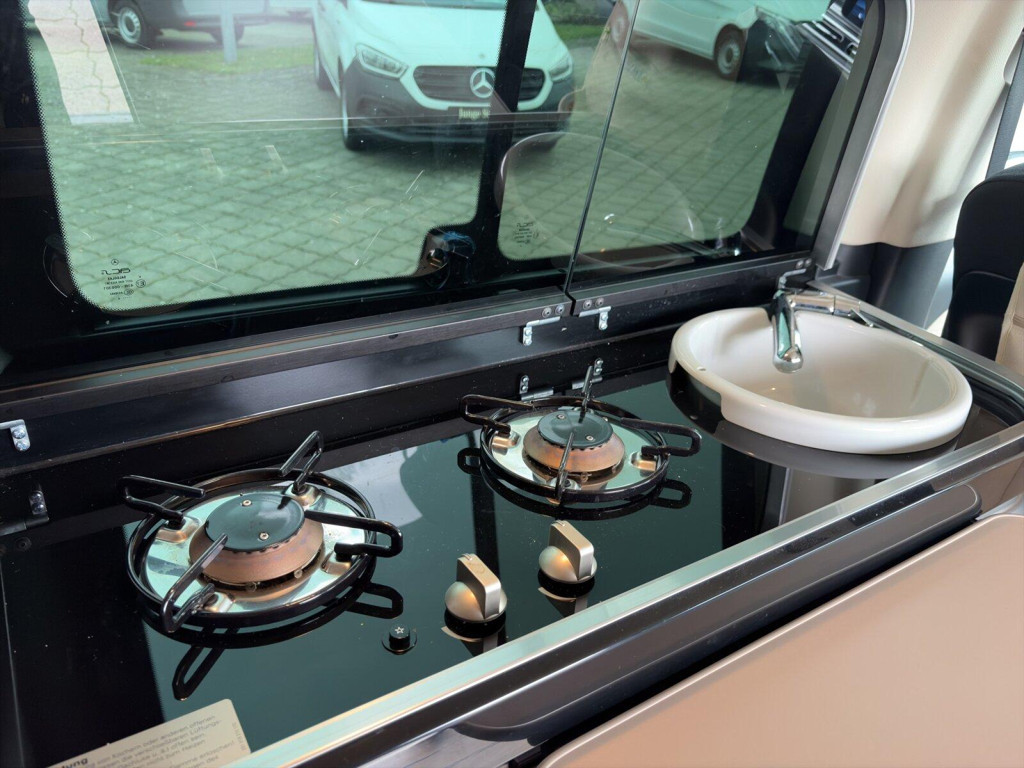 Mercedes-Benz Marco Polo