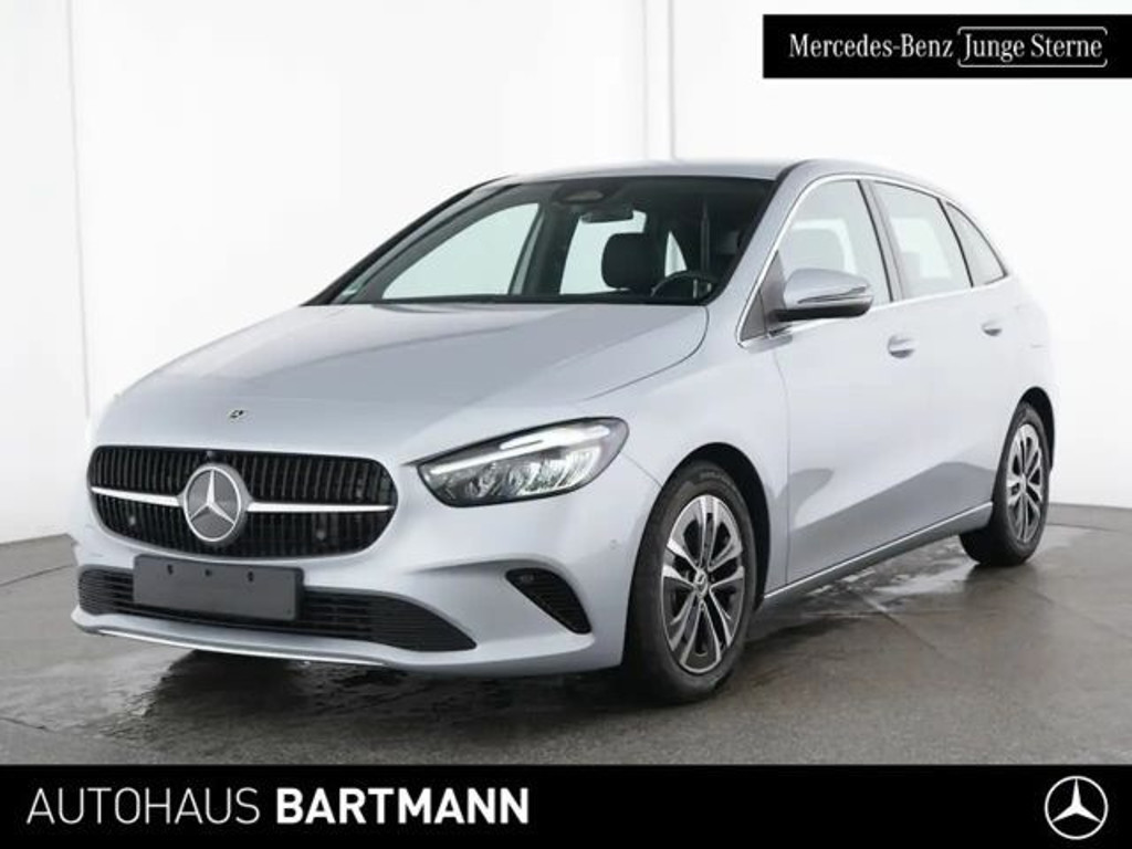 Mercedes-Benz B-Klasse 2024 Benzine