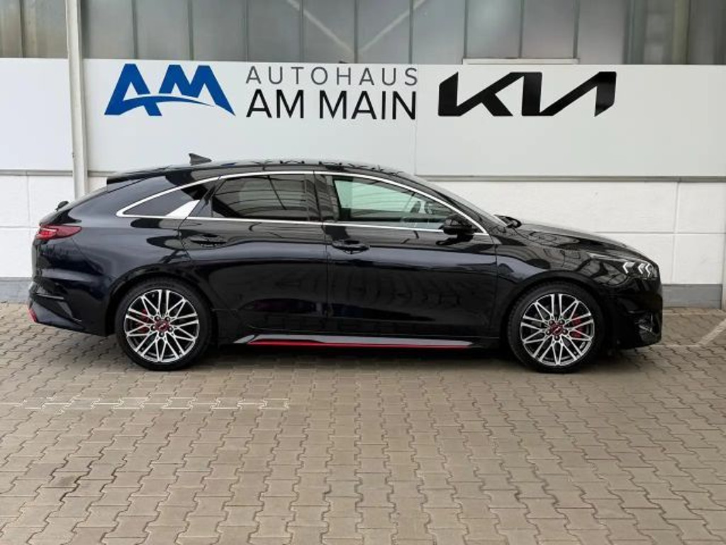 Kia ProCeed