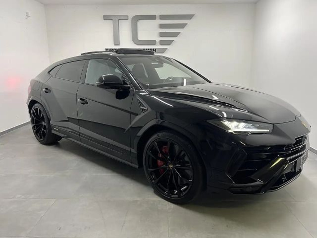 Lamborghini Urus 2023 Benzine
