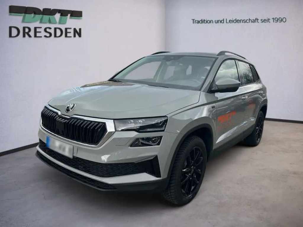Skoda Karoq 2026 Benzine