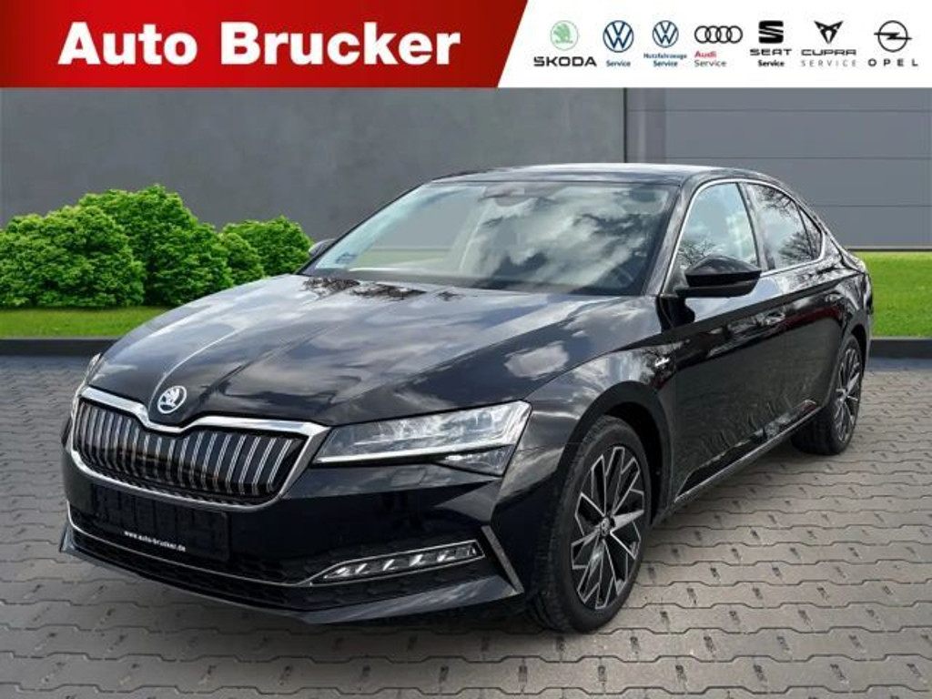 Skoda Superb 2022 Hybride Benzine