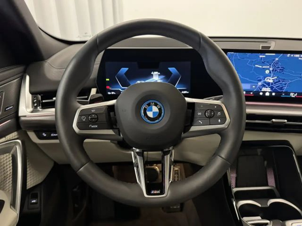 BMW iX2