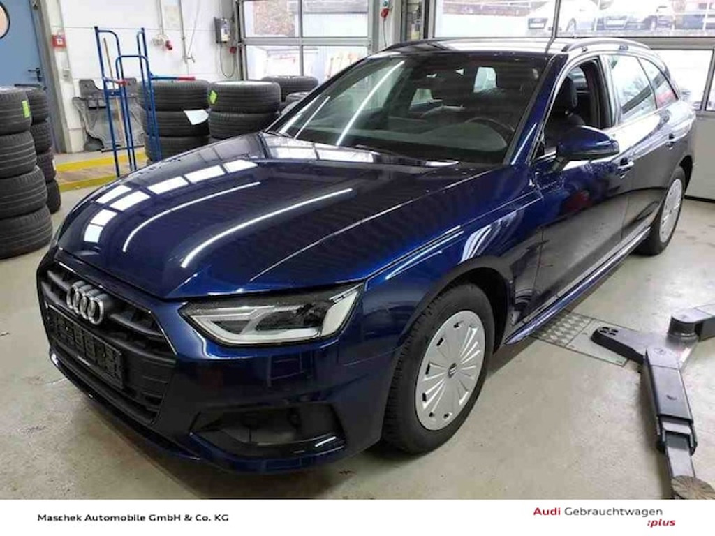 Audi A4 2022 Benzine