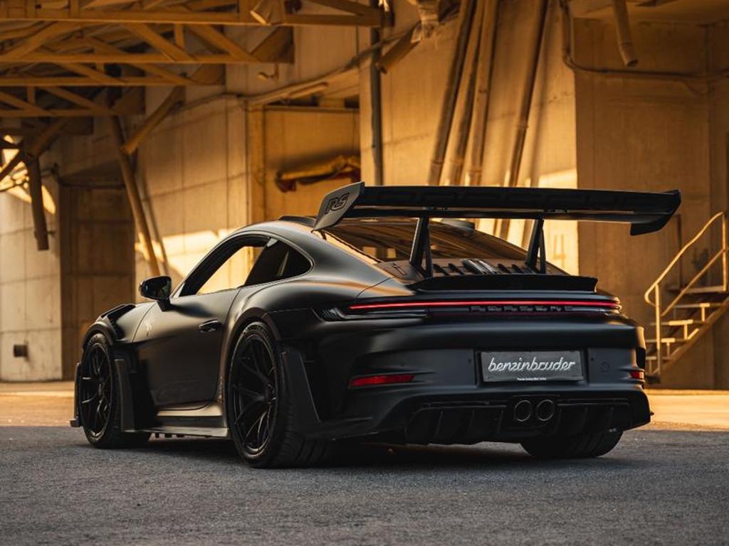 Porsche 992