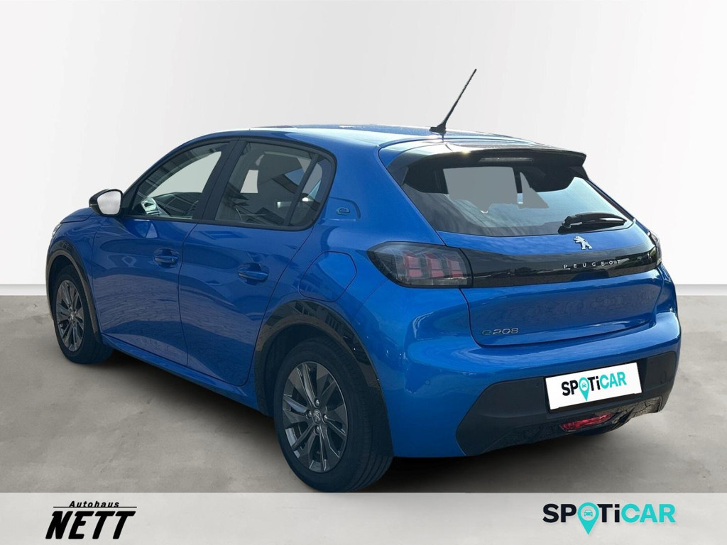 Peugeot e-208
