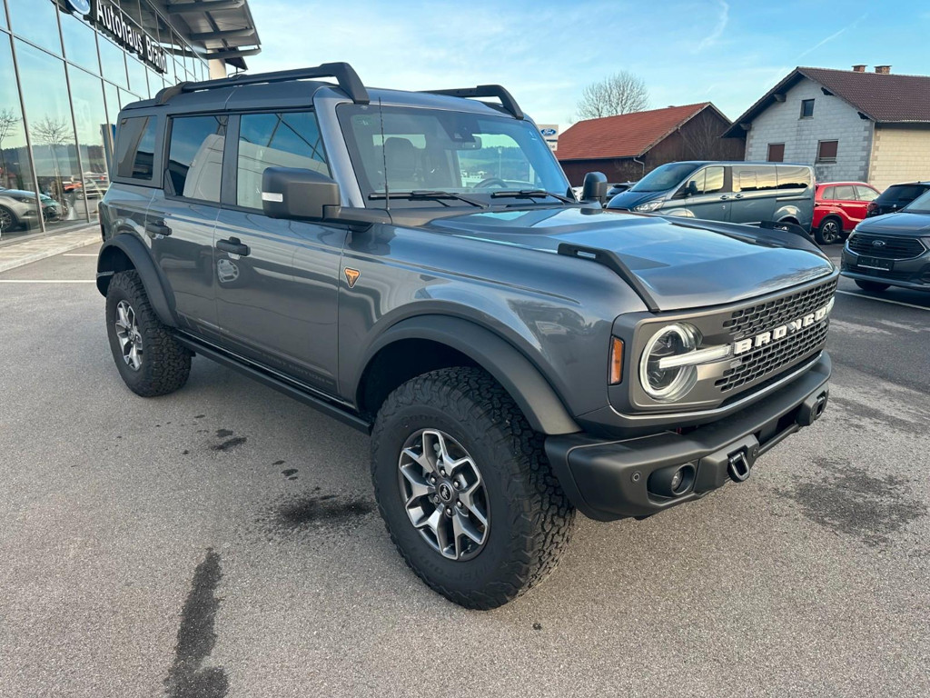 Ford Bronco