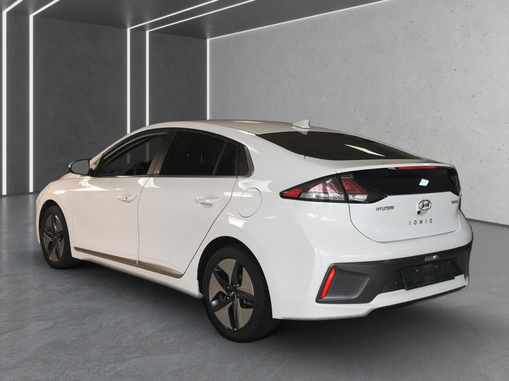 Hyundai Ioniq