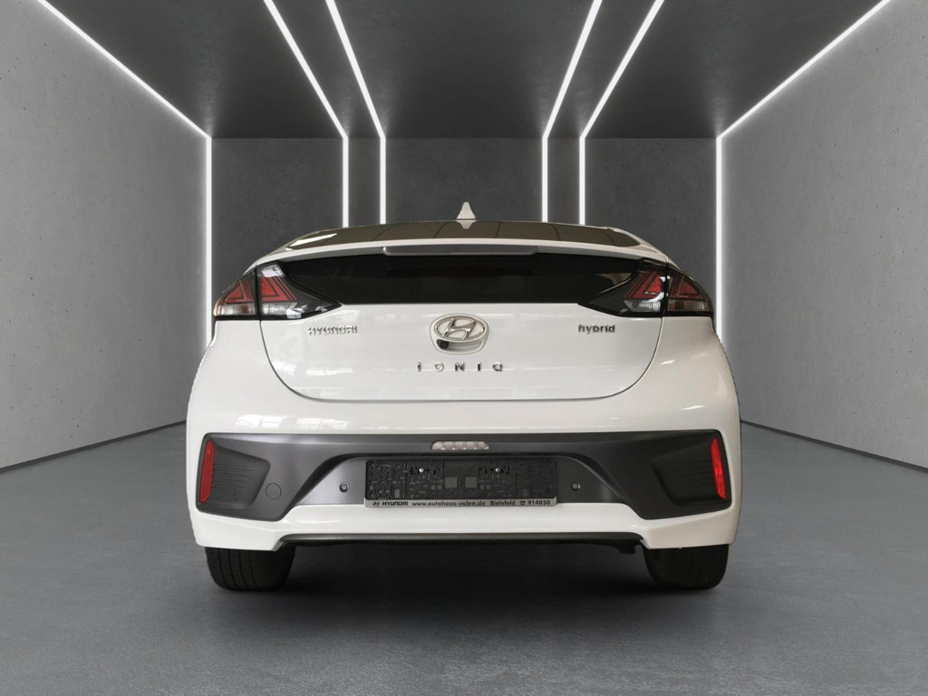 Hyundai Ioniq