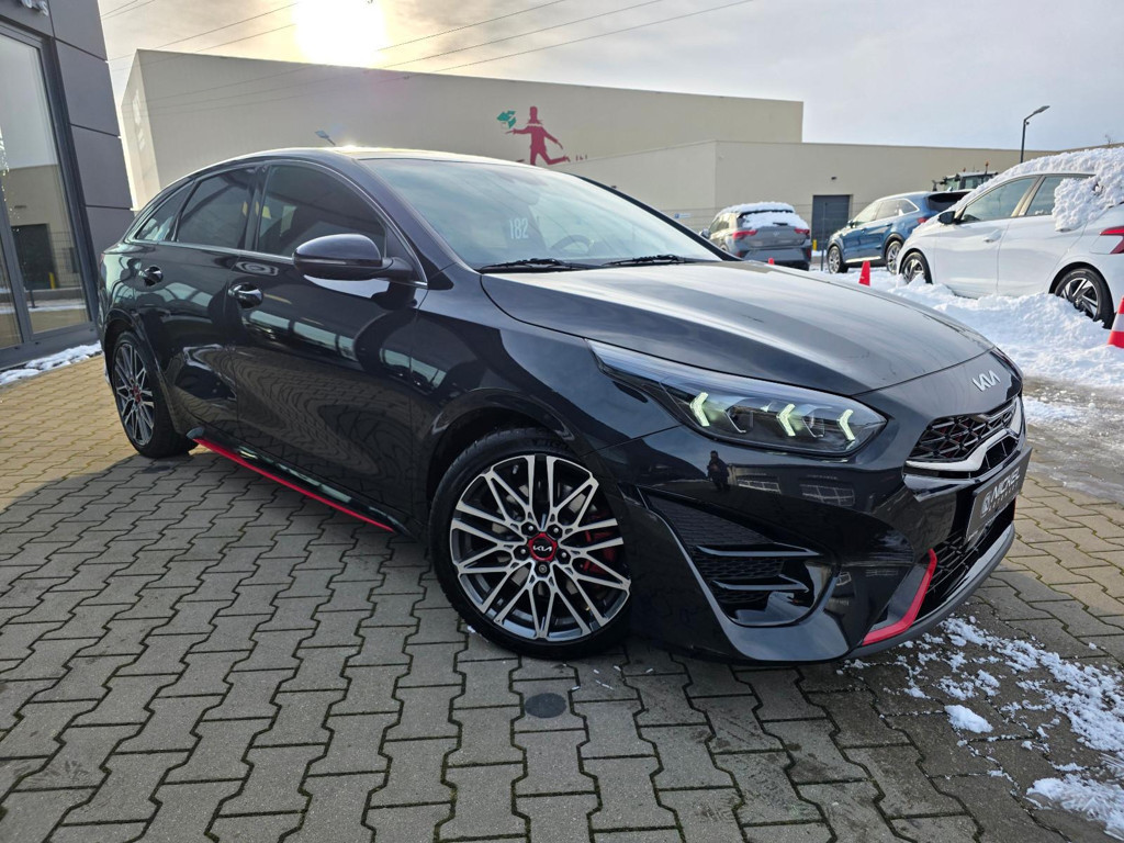 Kia ProCeed