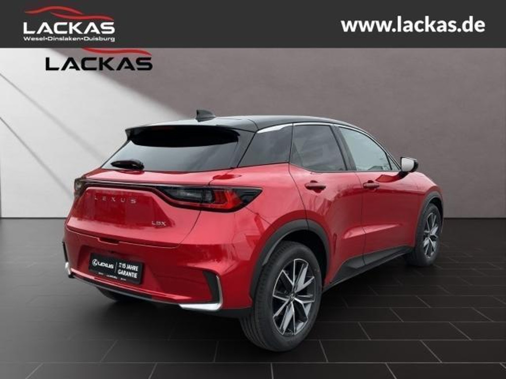Lexus LBX