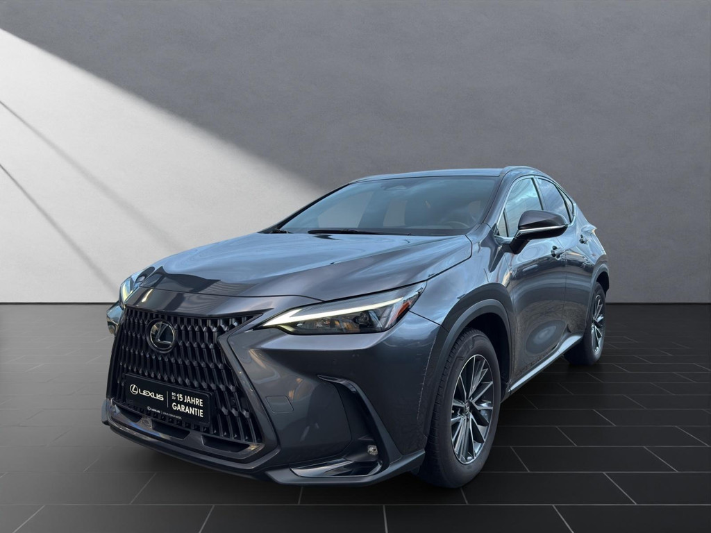 Lexus NX 2023 Hybride Benzine