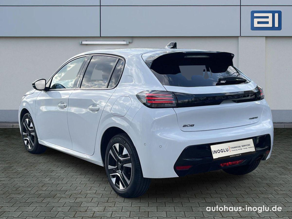 Peugeot e-208