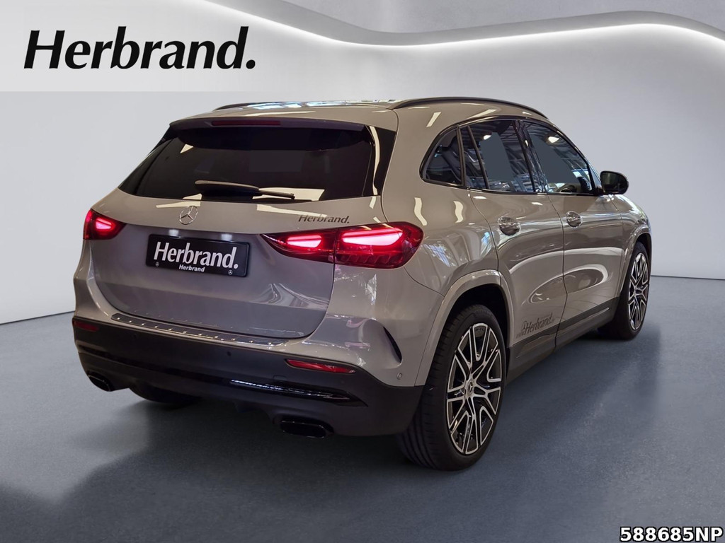 Mercedes-Benz GLA-Klasse