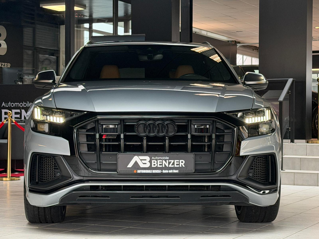 Audi SQ8