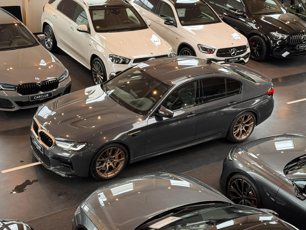 BMW M5
