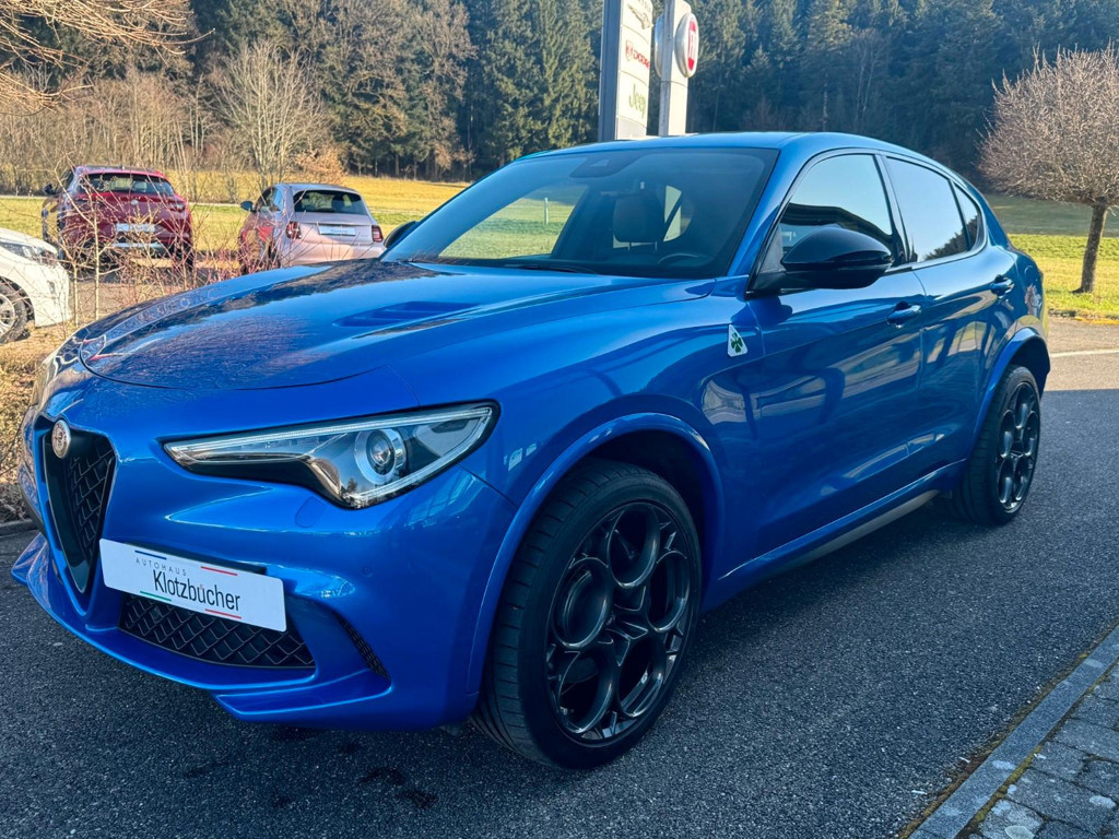 Alfa Romeo Stelvio 2023 Benzine