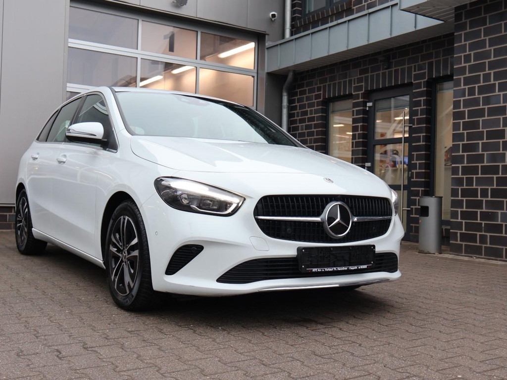 Mercedes-Benz B-Klasse 2023 Benzine