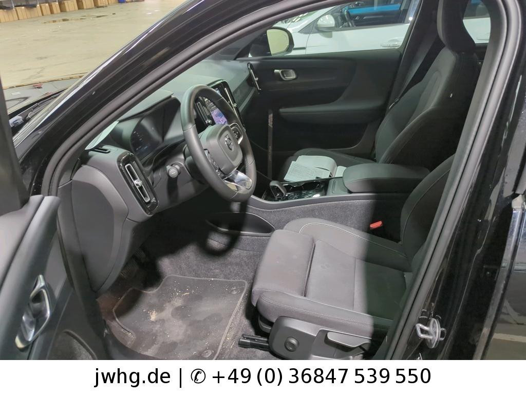Volvo EX40