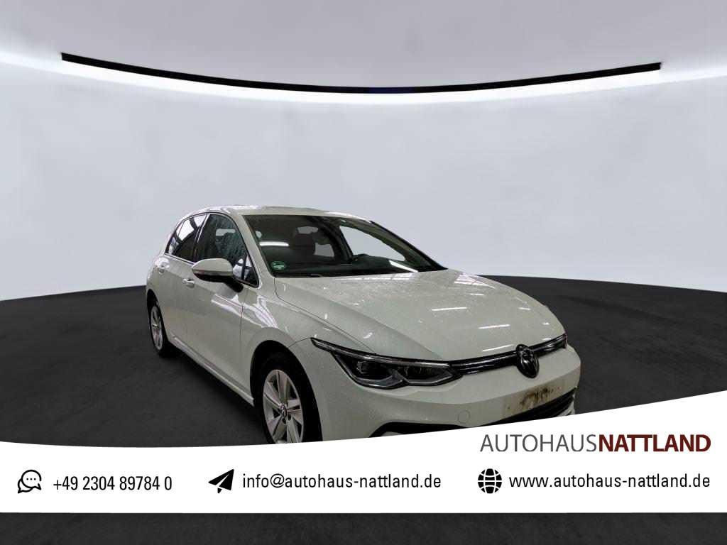 Volkswagen Golf 2023 Benzine