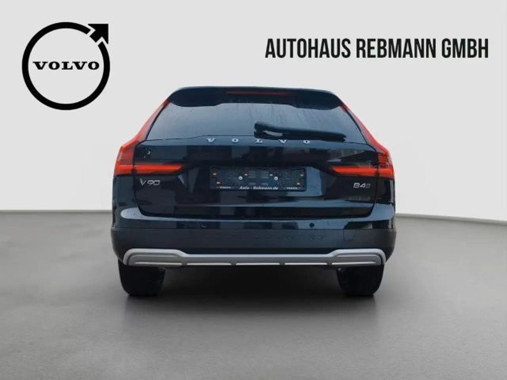 Volvo V90 Cross Country