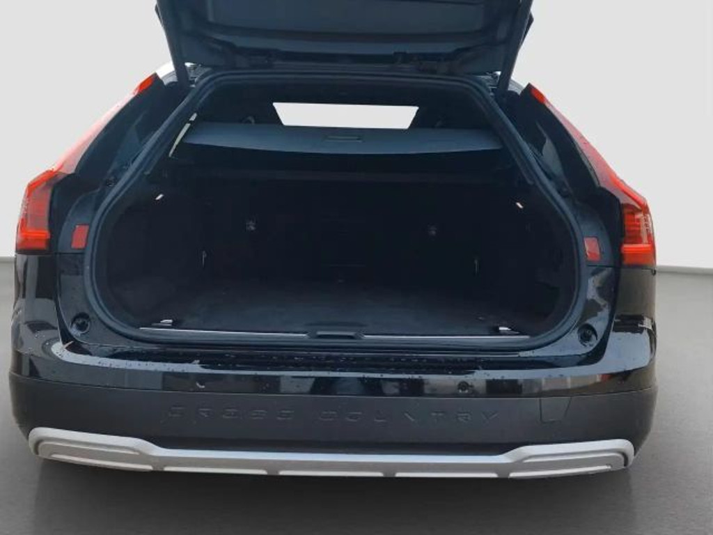 Volvo V90 Cross Country