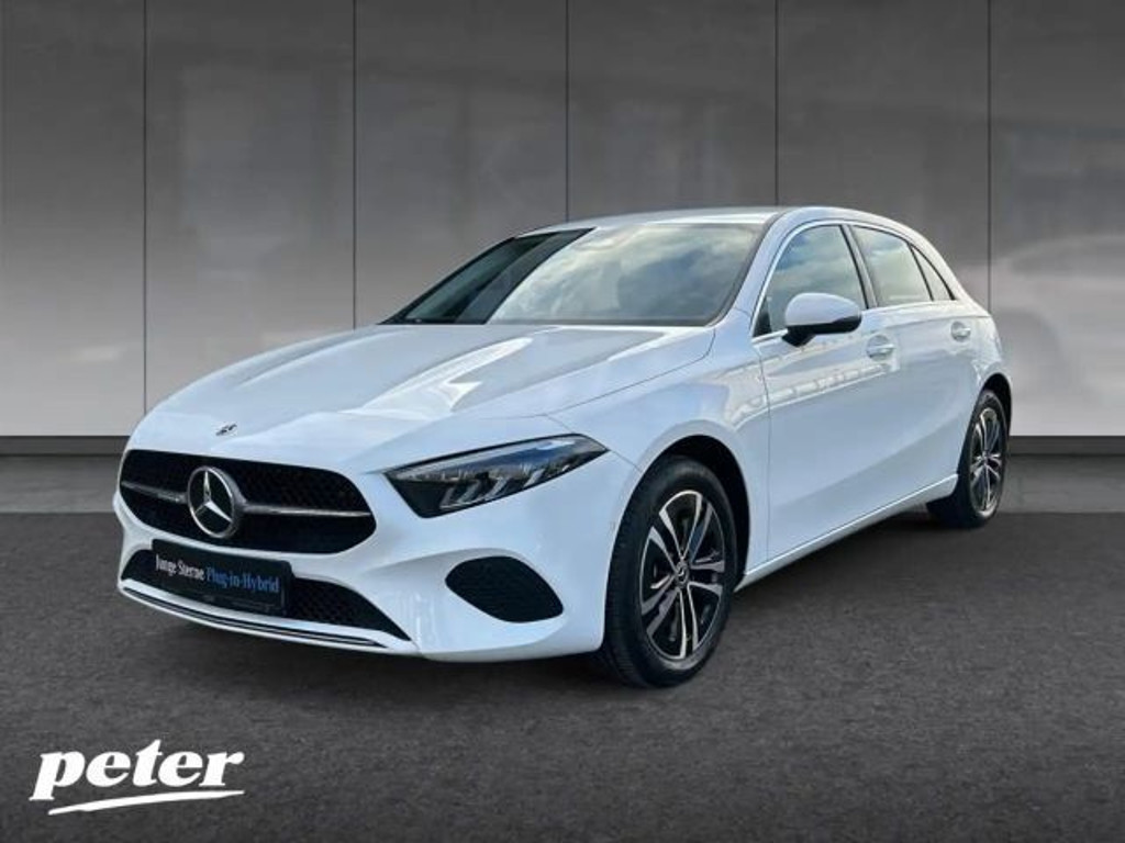 Mercedes-Benz A-Klasse 2024 Hybride Benzine