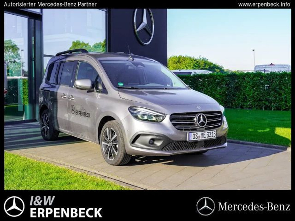 Mercedes-Benz T 180 2023 Benzine