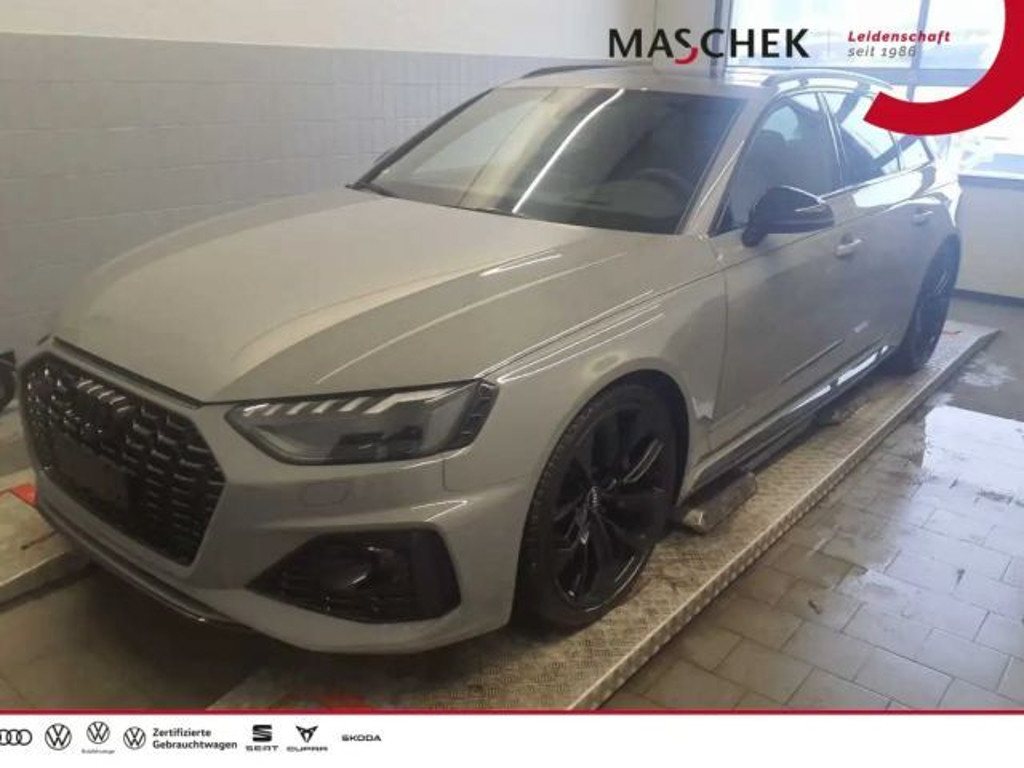 Audi RS4 2022 Benzine
