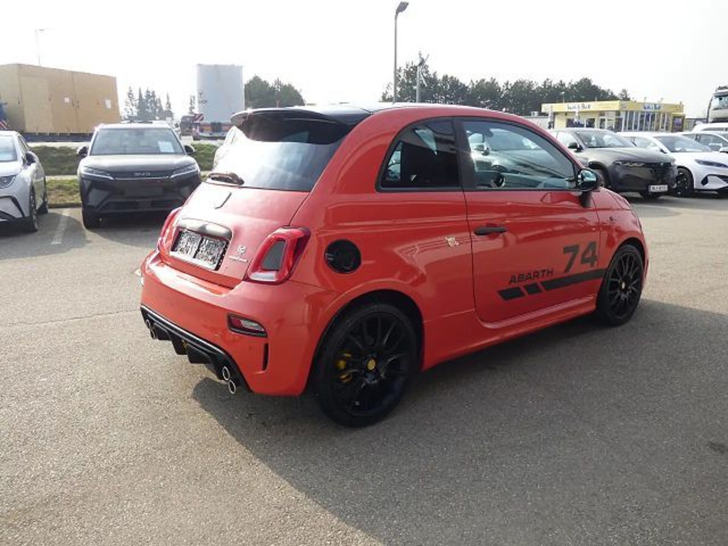 Abarth 695