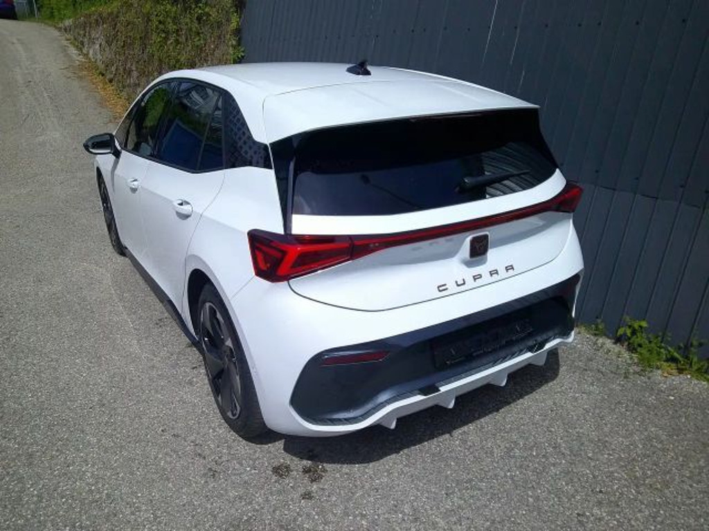 Cupra Born