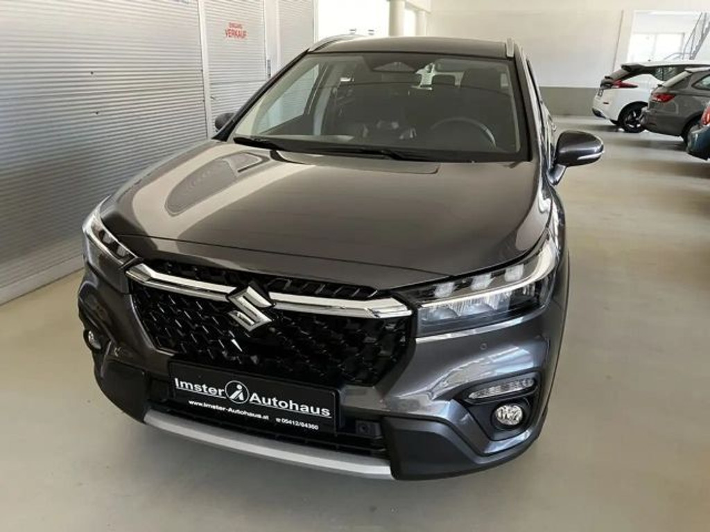 Suzuki S-Cross